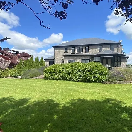 Luxurious 4 Bed At Cahir And Cashel Casa vacanze Whiteland Cross Roads